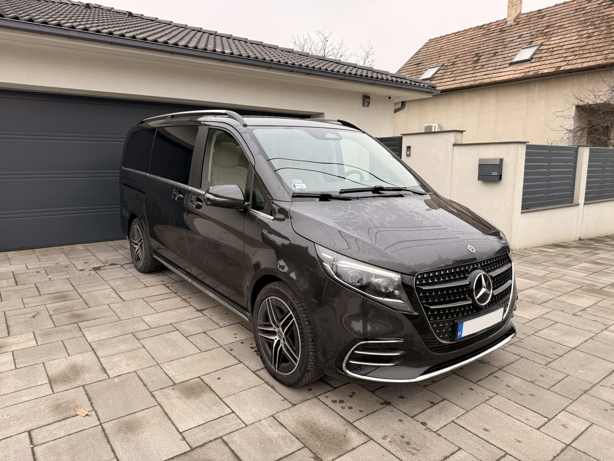 Mercedes-Benz V | Front karosszéria védőfóliázás